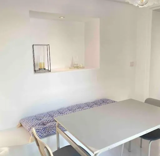 31 Seafront Apartamento Páros